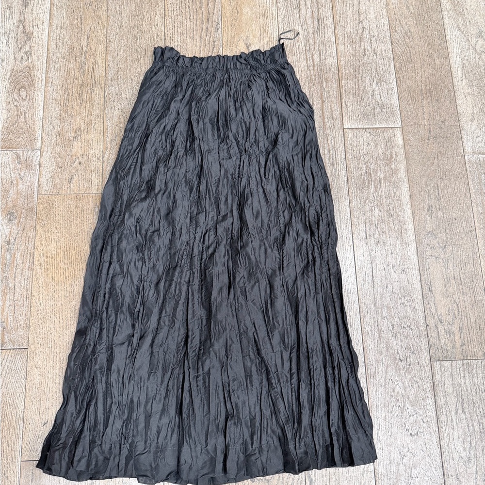 J Crew Black Crinkle Maxi Skirt Grunge Indie Whimsigoth Fairy Size XS